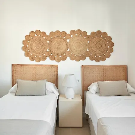 Cozy Homes Marbella Villa Estepona